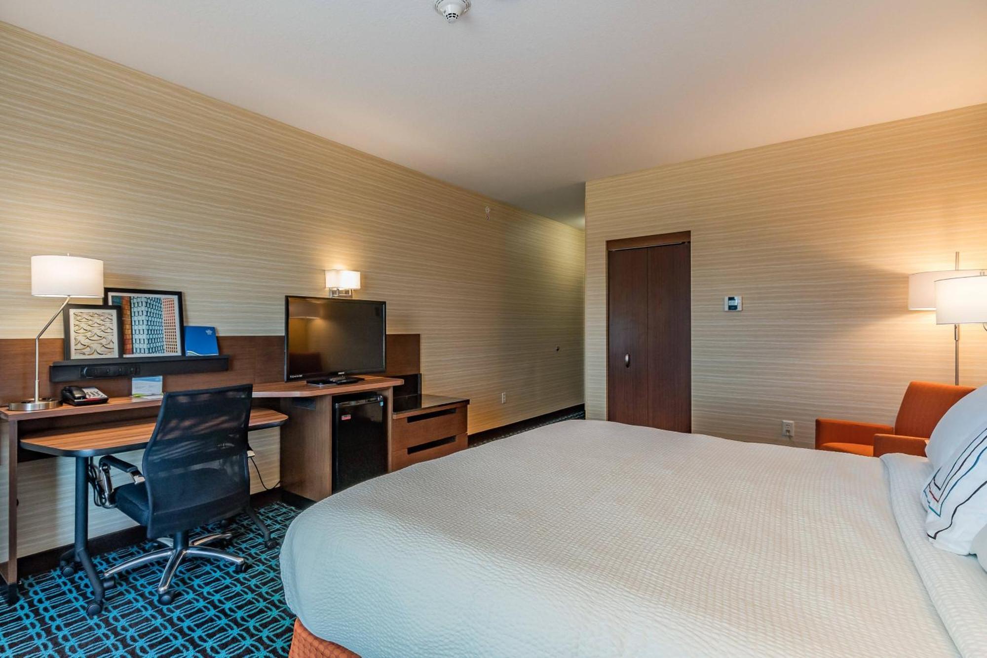 Hotel Fairfield & By Marriott Elkhart
