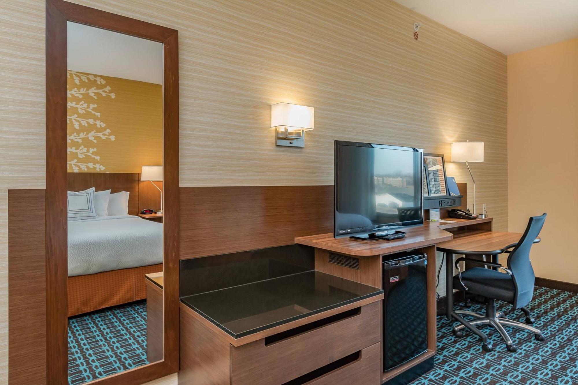 Fairfield & By Marriott 3*