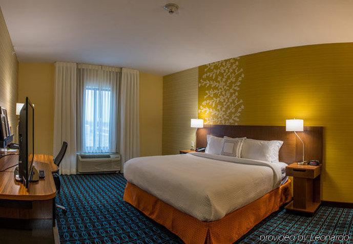 Fairfield & By Marriott Hotel 3*